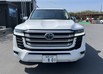 Land Cruiser 300 Sri Lanka
