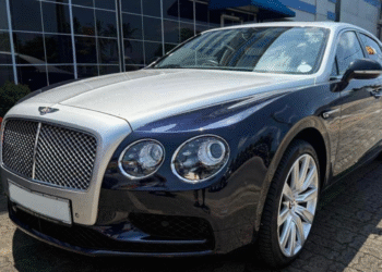 Bentley Flying Spur V8S-2